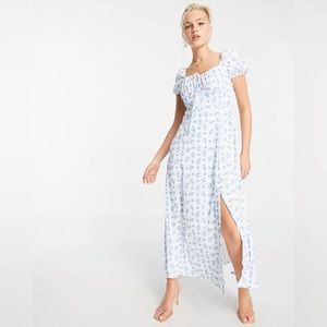 IN THE STYLE X Billie Faiers Sweetheart Bust Midi Dress